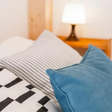 #farocarmolodge Private Downtown & Free Parking